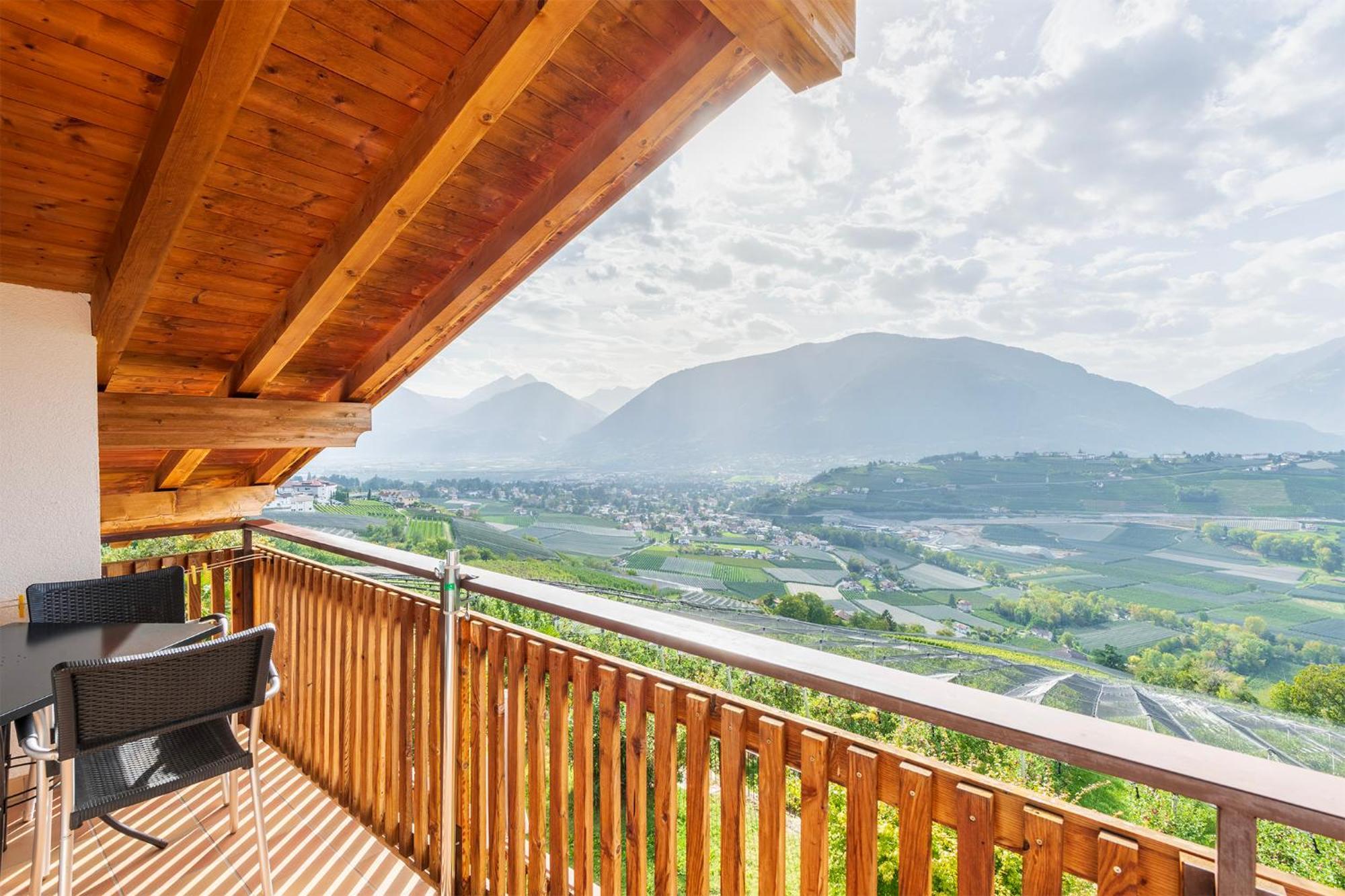 Der Blaue Reiter Aparthotel Schenna Exterior photo